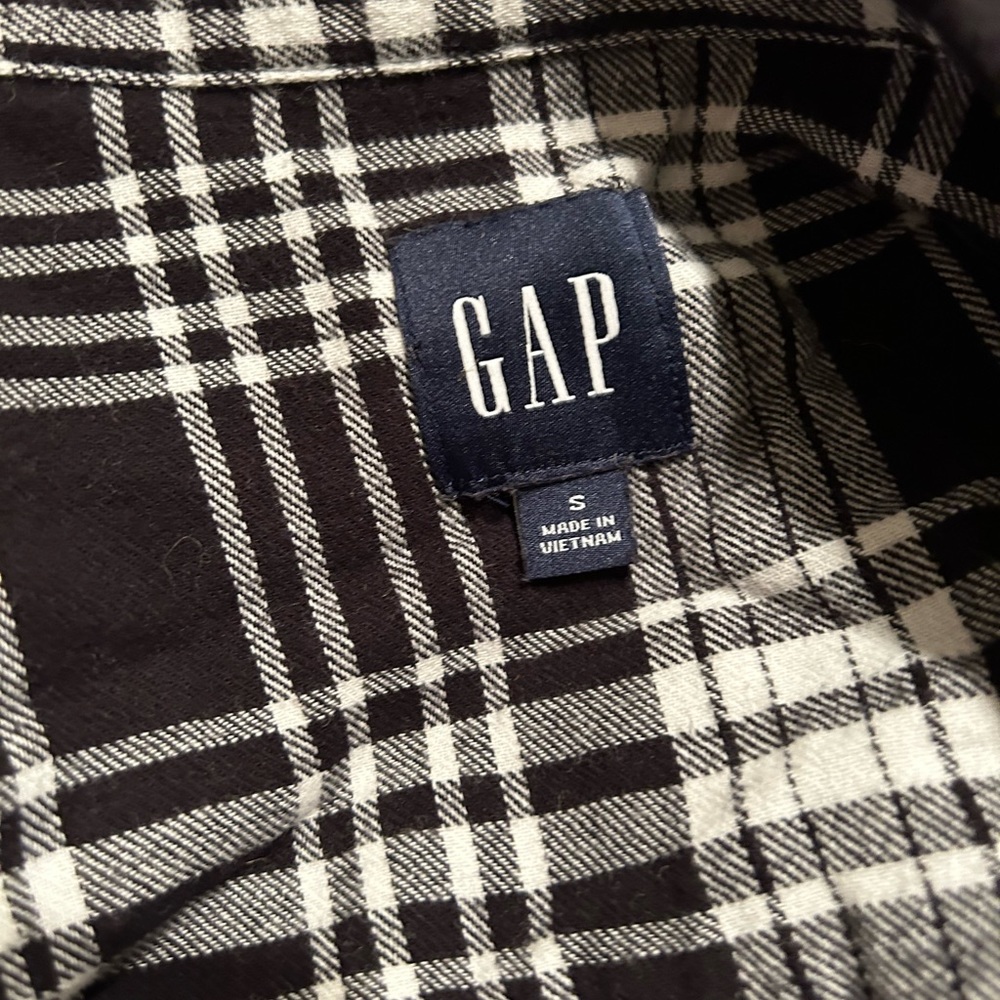 Gap Button Down - image 3